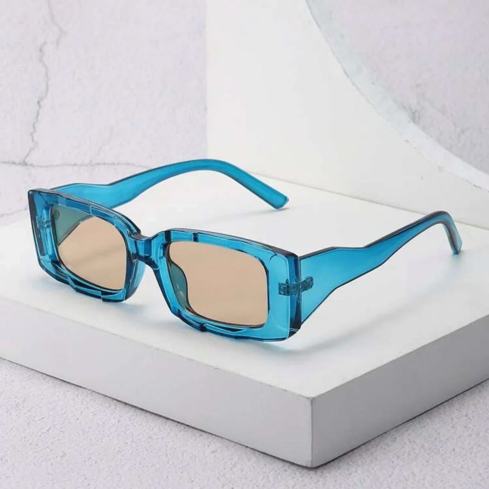 New Woman’s AJ Morgan Big Payback Super Oversized Light Blue Clear Sunglasses